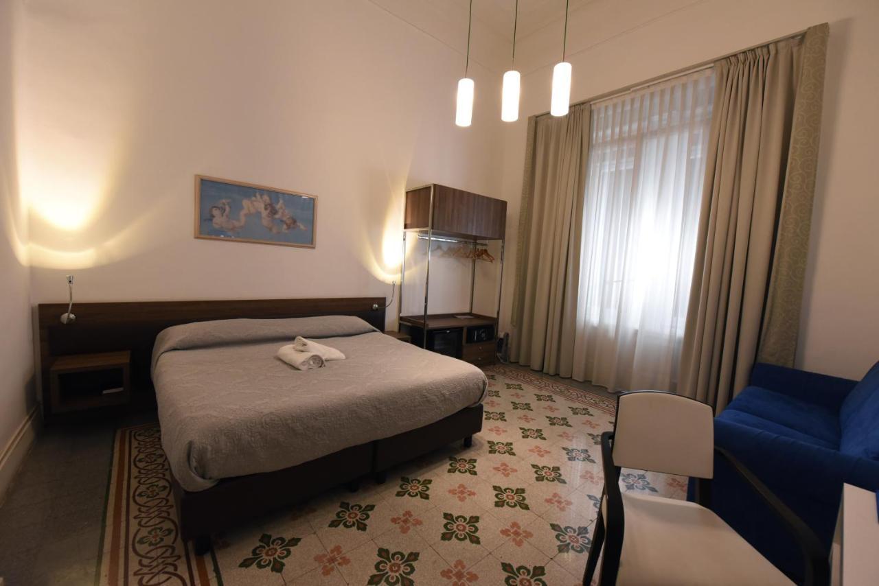 Maison Toledo 210 Neapol Zewnętrze zdjęcie
